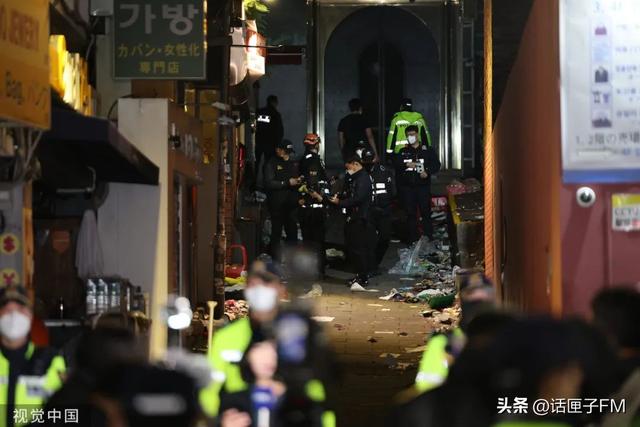 韩国踩踏事故亲历者发声多少人：韩国踩踏事故超200人死伤(13)