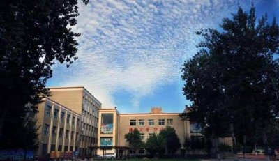 ​自己在学校老师以为早恋怎么办（被同学强行组cp怎么办）