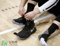 nike pg1上脚怎么样？耐克pg1篮球鞋测评