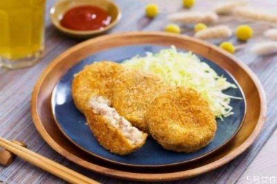 ​可乐饼怎么做好吃 可乐饼的居家做法