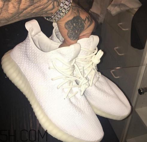 yeezy 550实物样品什么样？yeezy550谍照曝光