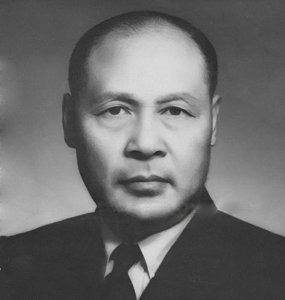 ​他是政务院顾问，曾和蒋介石结为兄弟，1958年却为何被判处死缓？