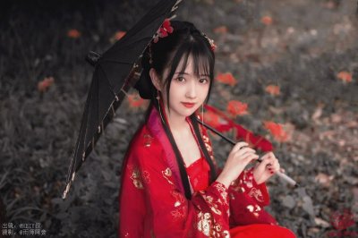 ​汉服写真第43期《彼岸花》花开一千年，花落一千年，总共两千年